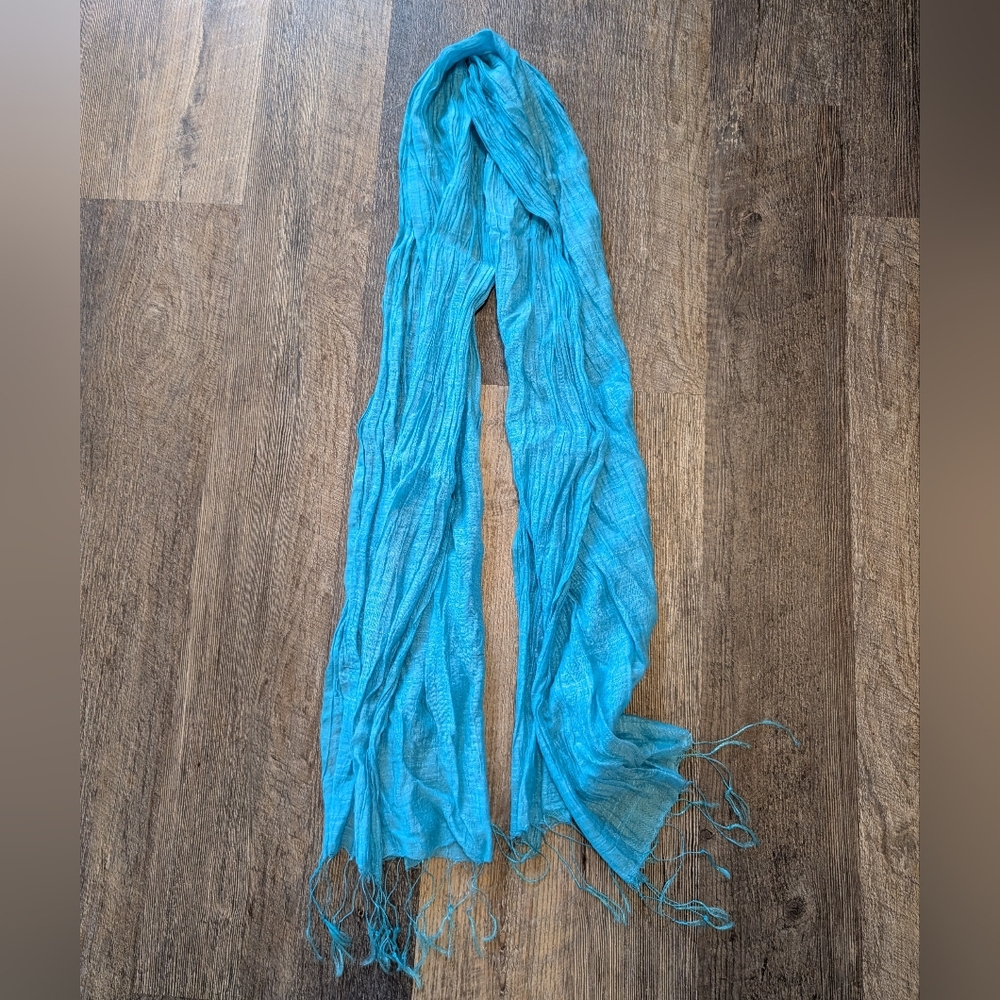 Lightweight Blue Scarf